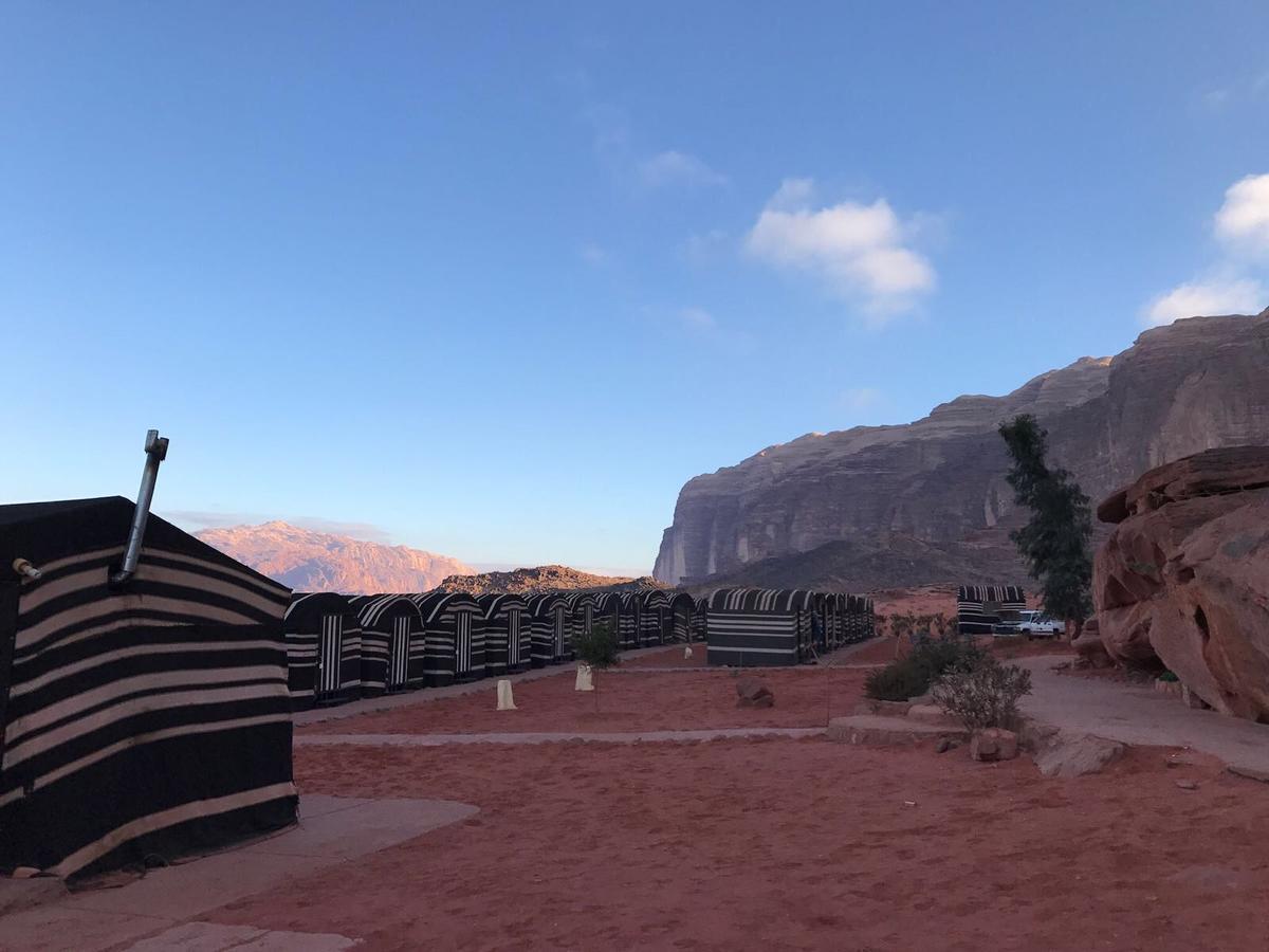 Wadi Rum Light Camp エクステリア 写真