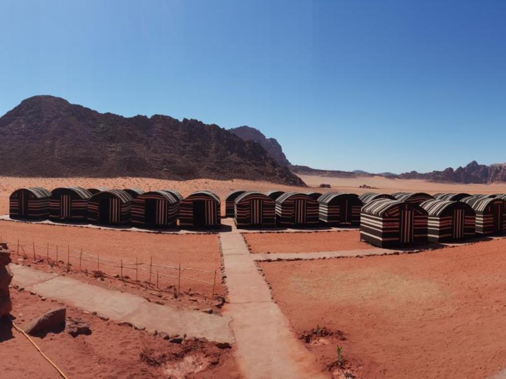 Wadi Rum Light Camp エクステリア 写真